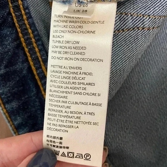 Anthropologie Pilcro and the Letterpress Embroidered Slim Capris in Sz 27 - Picture 9 of 11